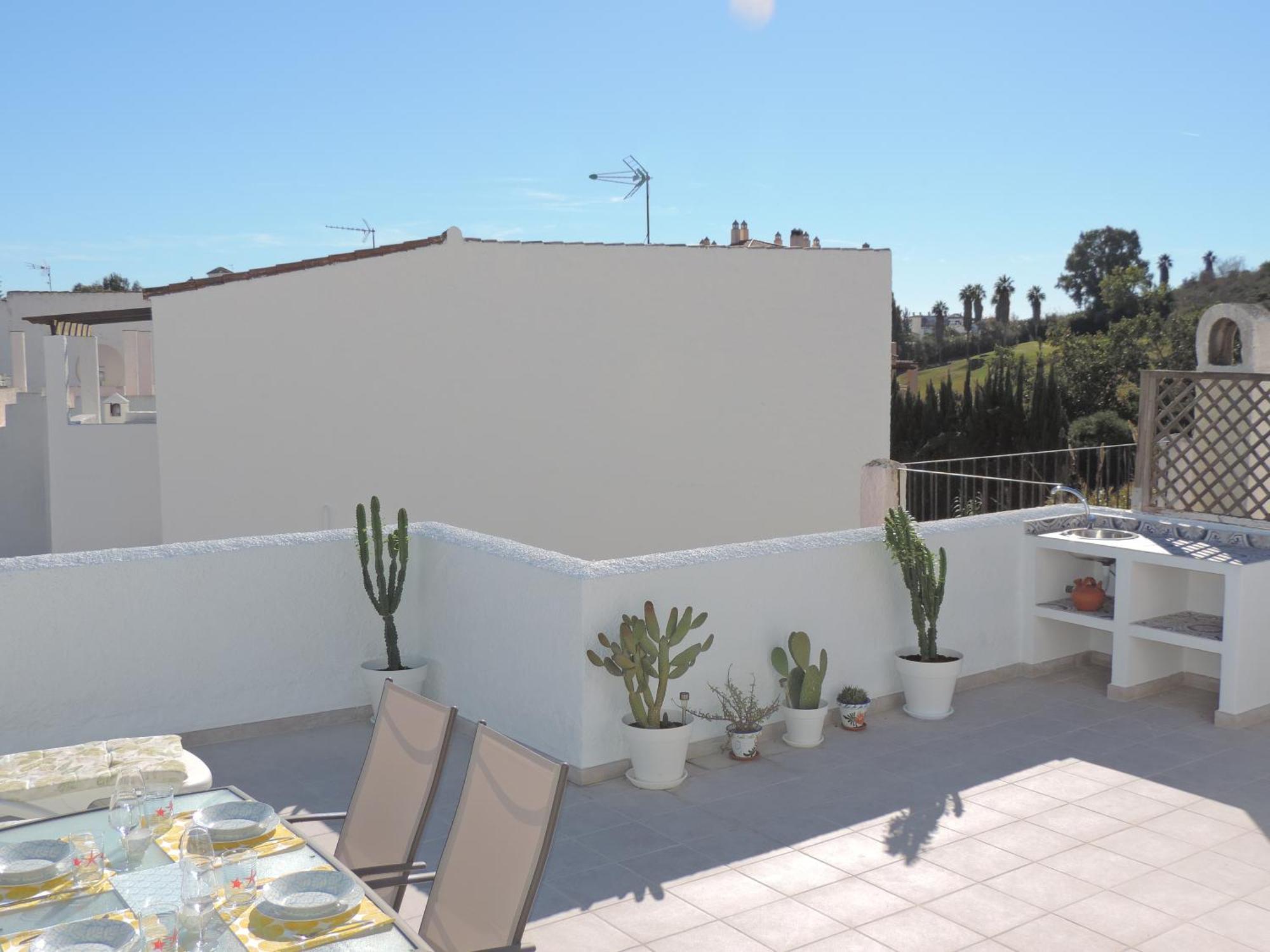 Apartamento Entero Con Solarium En Sabinillas, Con Piscina Y Al Lado Del Puerto De La Duquesa Манилва Екстериор снимка