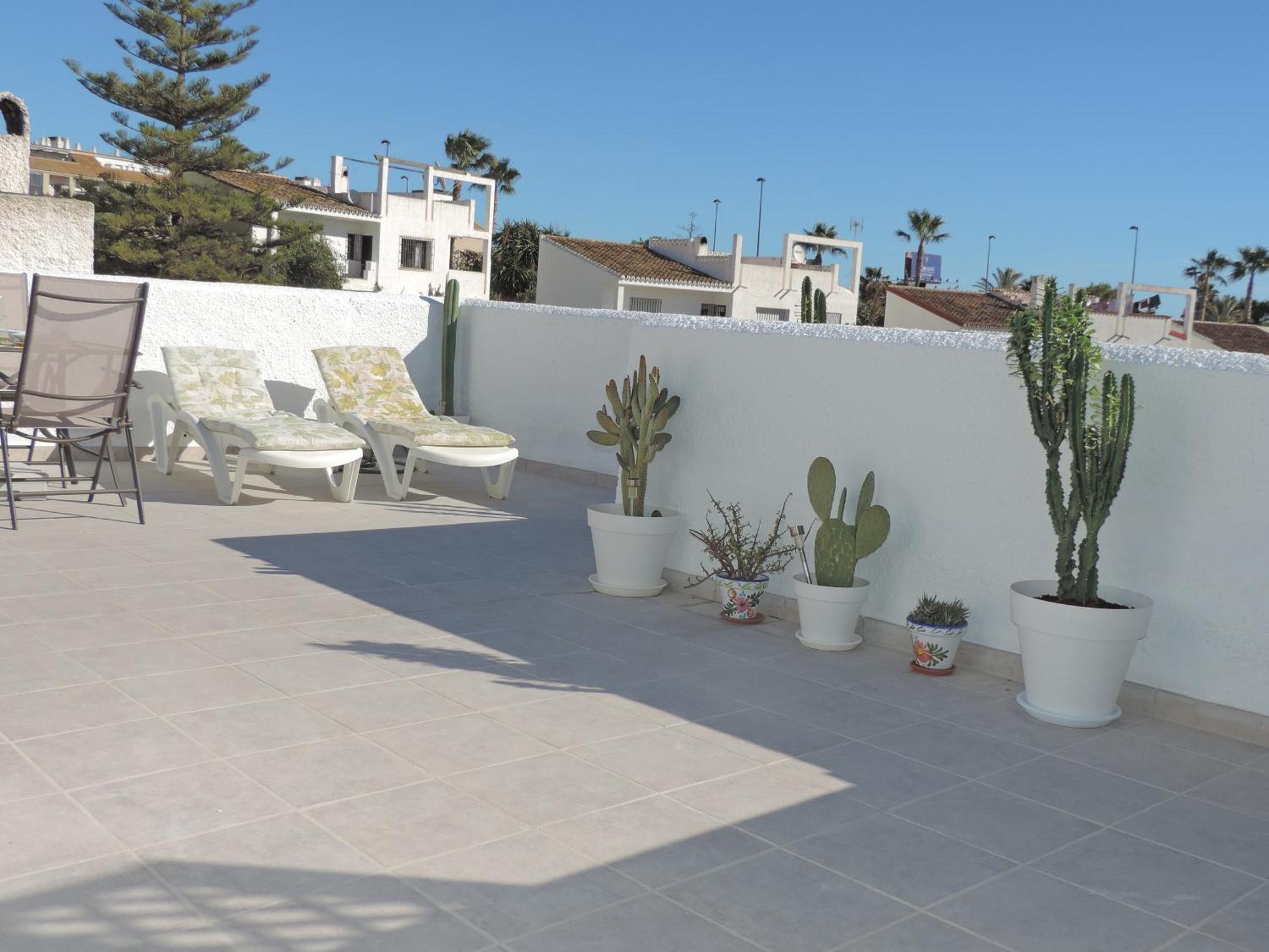 Apartamento Entero Con Solarium En Sabinillas, Con Piscina Y Al Lado Del Puerto De La Duquesa Манилва Екстериор снимка